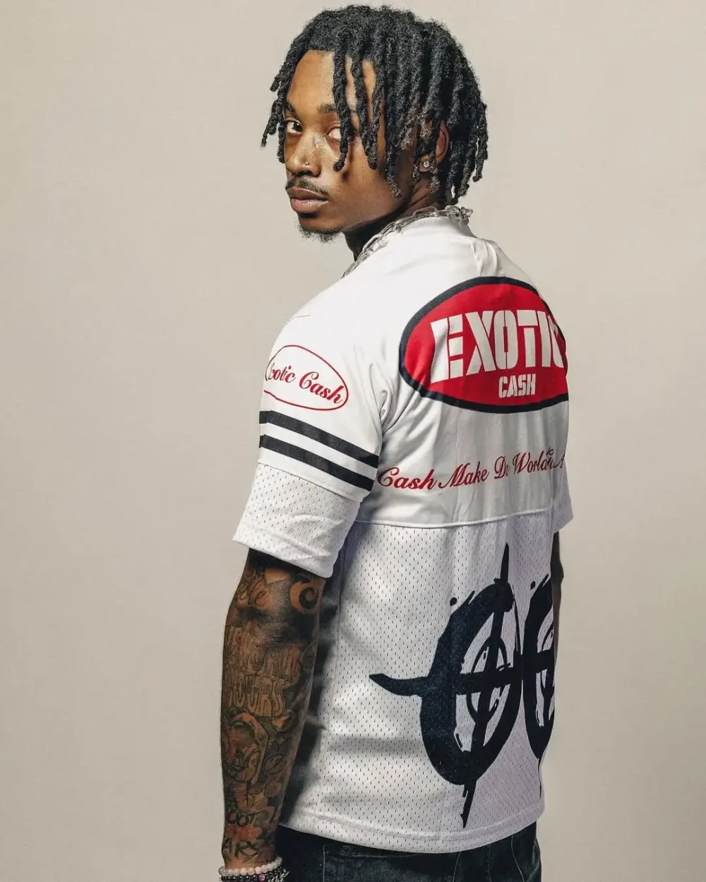 100% Polyester Sports Gym Jersey Mesh T-Shirt Oversized Fit with Football Pattern for Men - Image 4