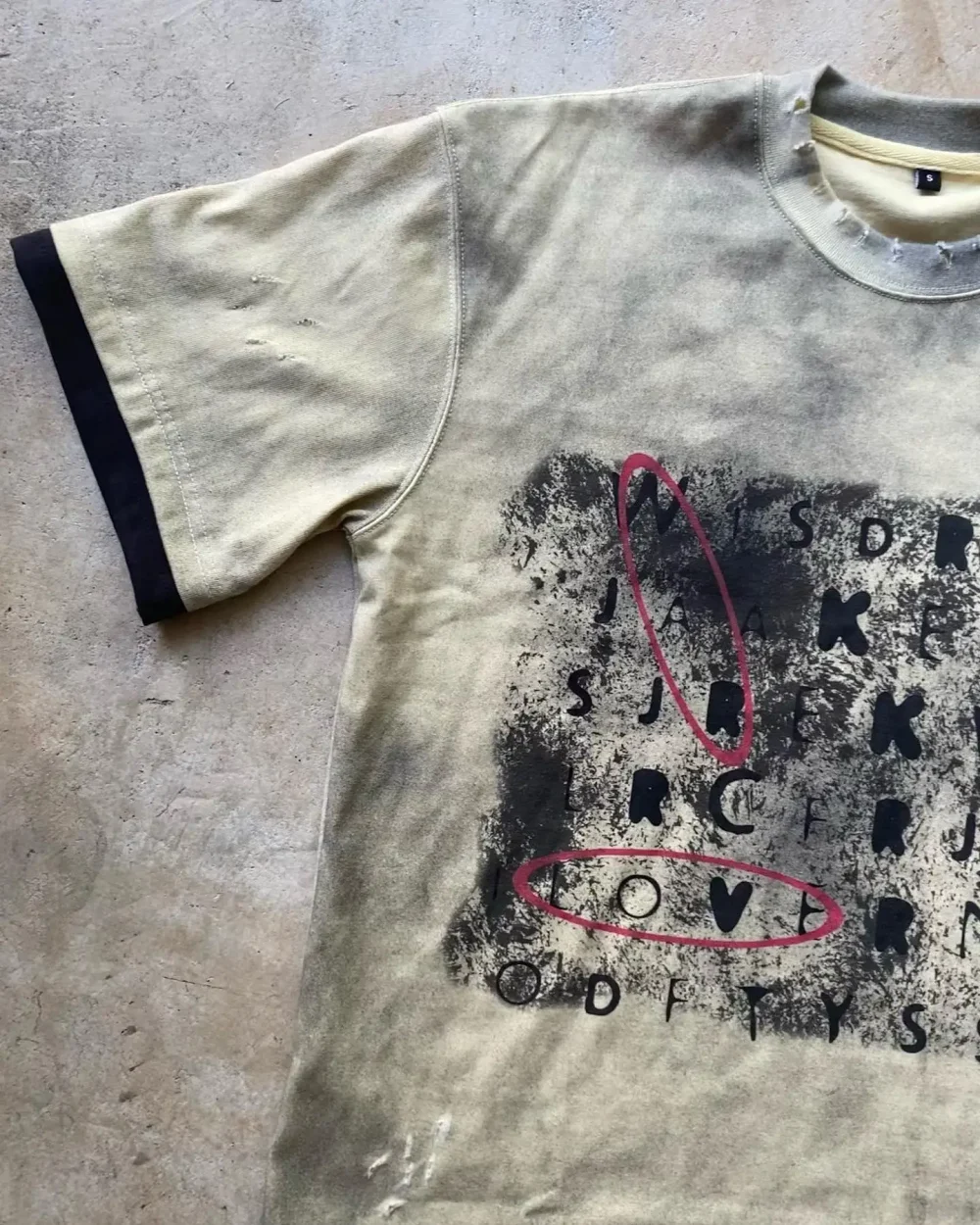 30MOQ Distressed Spray Wash Distressed Ripped Streetwear Graphic Cropped Boxy Vintage Sun Faded Acid Wash T Shirt for Men - Image 3