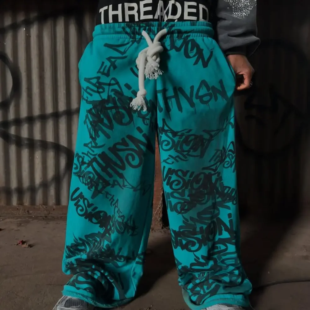 100% Pure Cotton High-end Men's Pants Heavyweight of 400 Grams in Street Style with Grunge Wash and Screen Printing - Image 4