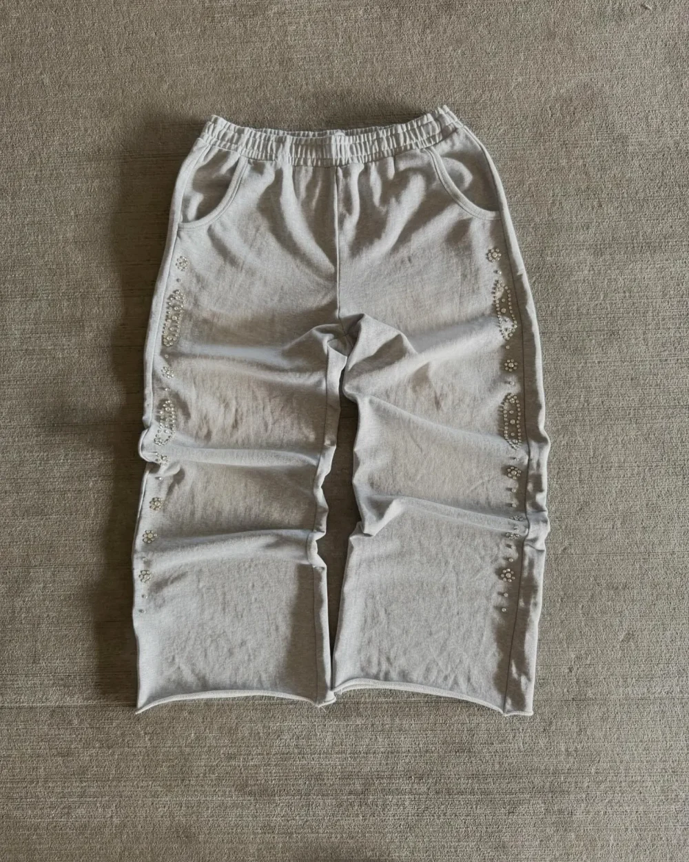 Dongguan High Quality Acid Washed Rhinestone Vintage Cotton Pants Sun Faded Distressed Pattern Worsted - Image 3