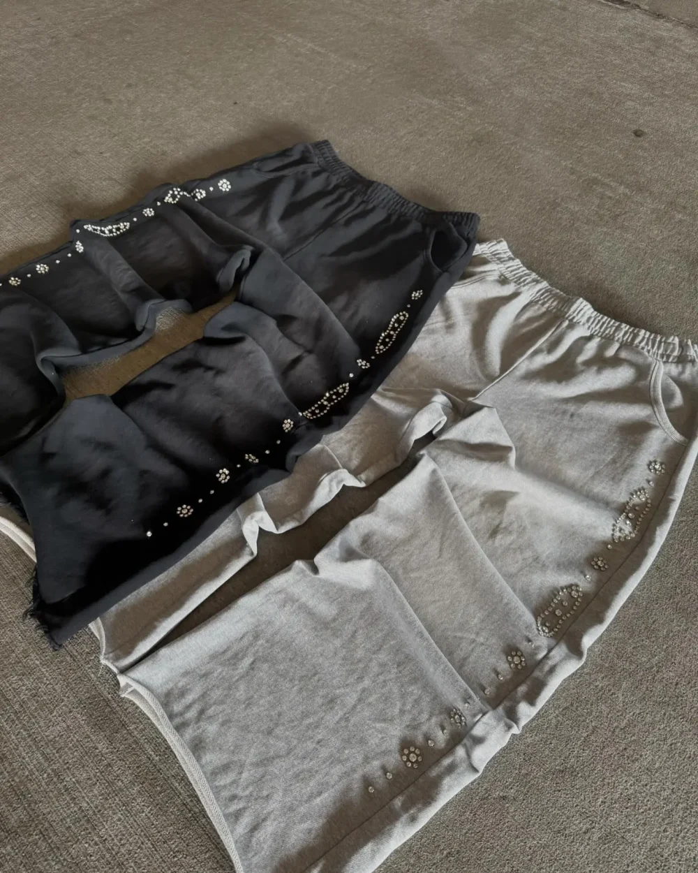 Dongguan High Quality Acid Washed Rhinestone Vintage Cotton Pants Sun Faded Distressed Pattern Worsted - Image 2
